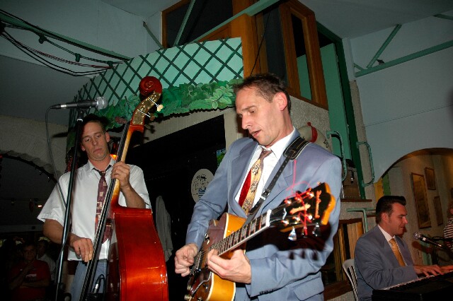 min 2005 10 16 guinguettemp 180